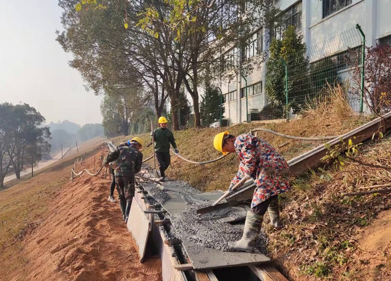 6377655266308176526192731